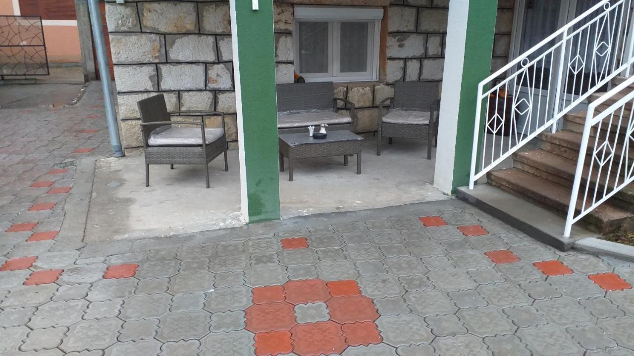 Guest House Vila Banjica بايرت المظهر الخارجي الصورة